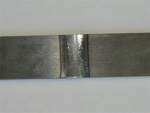 Mini machine à souder par bout pour lames de scie à ruban BSS 025 avec kit de coupe et de meulage - Product Image 5