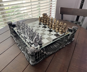 2024 Mặt Trời Mọc tùy chỉnh Roman đấu sĩ 3D cờ vua thiết lập, đồng và bạc màu, - Product Image 4