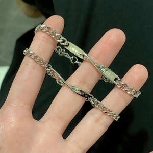 Braccialetto Personalizzato <span class=keywords><strong>per</strong></span> Coppie <span class=keywords><strong>per</strong></span> <span class=keywords><strong>San</strong></span> <span class=keywords><strong>Valentino</strong></span>, in Acciaio Inossidabile, Antiossidante, Impermeabile, Regalo Inciso Personalizzato <span class=keywords><strong>per</strong></span> Uomini e Donne - Product Image 4