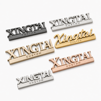 Placa de Identificación Personalizada de Lujo con Letras en Relieve 3D, Aleación de Zinc, Acabado Mate Dorado, Sigma Meme, para Ropa, Logotipo Metálico Personalizado