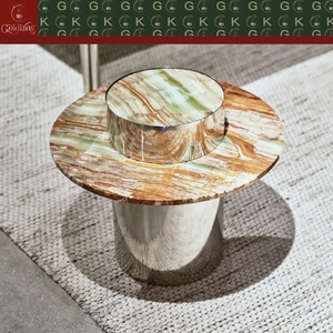 Table d'appoint ronde à deux niveaux en onyx vert et brun rayé GOLDKING pour hall d'hôtel de luxe, base cylindrique en acier inoxydable, OEM ODM Direct - Product Image 2