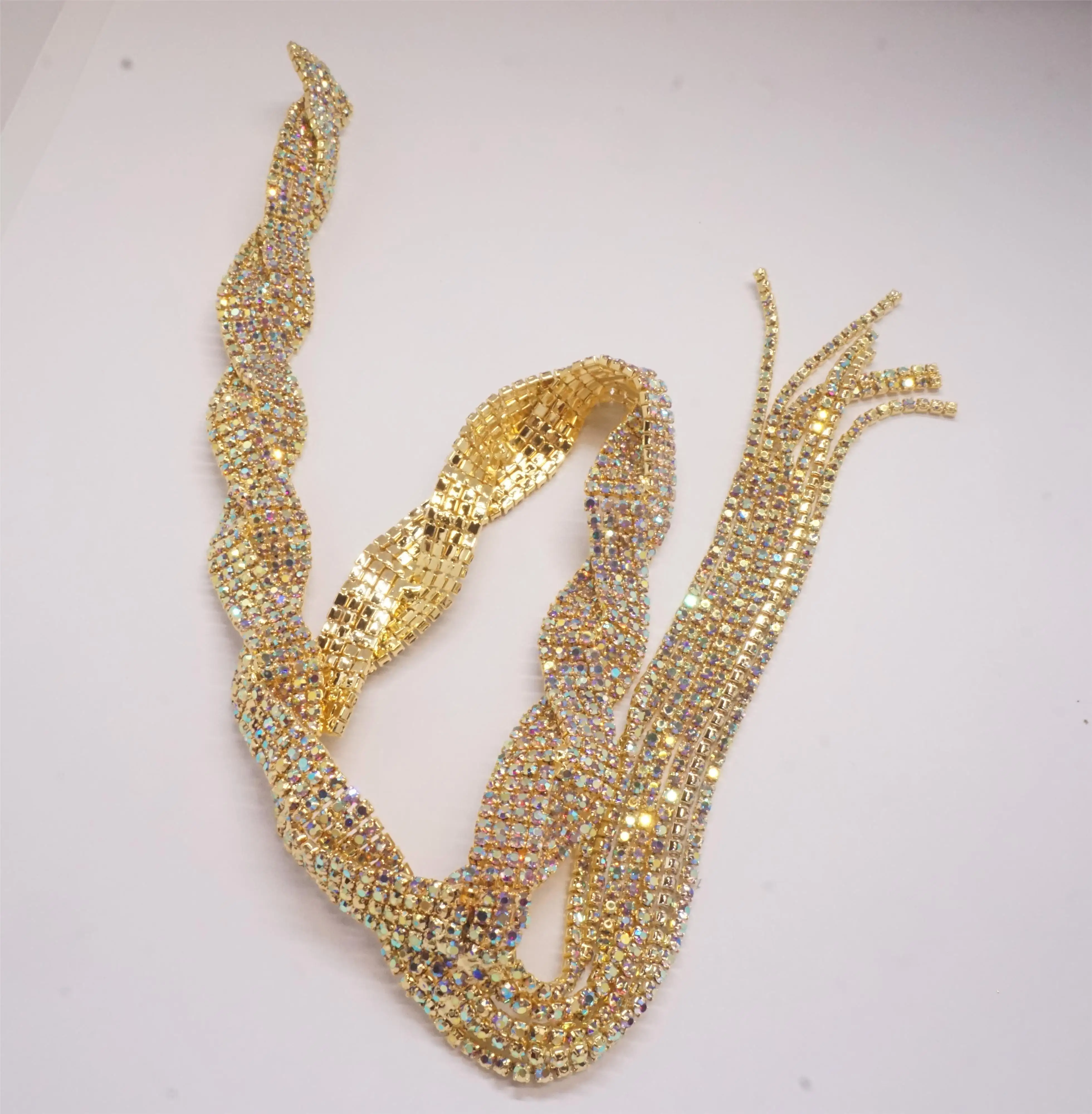 Altın elmas-encrusted elbise yaka aksesuarları AB renk elmas düğün el-dikişli dekorasyon