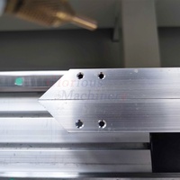 Máquina de fresado y perforación para ranuras de un solo filo en perfiles de aluminio, UPVC y persianas de vinilo