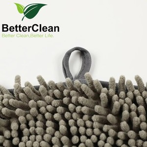 Toalla de baño de microfibra de secado rápido para perros, doble capa, gris, con diseño de huellas de patas, para uso en el baño - Product Image 3