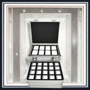 Plateau de présentation rectangulaire en métal avec doublure en velours et fermeture à boucle pour bagues, pierres précieuses et objets de valeur, portable - Product Image 3