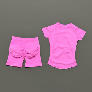 Set da Palestra 2 Pezzi per <span class=keywords><strong>Donna</strong></span>, Top a Maniche Corte Senza Cuciture in Maglia e Pantaloncini Sportivi per Yoga, Fitness e Corsa - Product Image 5