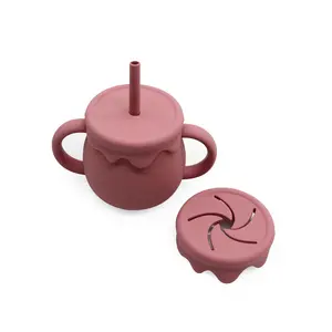 Vendita all'ingrosso 2 in1 Silicone Snack e bere tazza Sippy con paglia tazza di allenamento del bambino