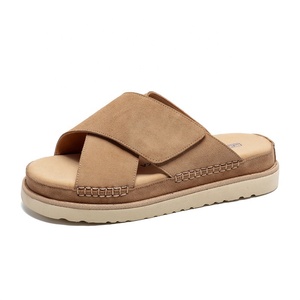 Nouvelles pantoufles respirantes Uggs <span class=keywords><strong>style</strong></span> 2026 pour l'été, à enfiler, tendance, pour les amoureux, toutes occasions, rehaussantes - Product Image 1