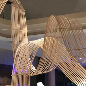 Installation artistique suspendue en bambou avec boules <span class=keywords><strong>de</strong></span> mousse éternelle, décoration végétale sphérique pour intérieur, idéale pour les centres commerciaux et l'aménagement paysager - Product Image 4