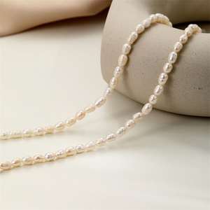 Collares de Perlas de Arroz Vintage de Lujo Personalizados con Cadena de Circonitas y Letra Inicial, Joyería con Colgante de Nombre - Product Image 3