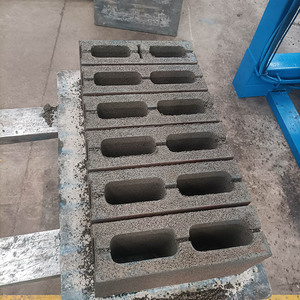 Mesin pembuat bata beton kecil Manual & otomatis QTJ4-40 Model mesin produsen blok semen sebagai komponen inti - Product Image 6