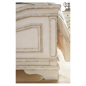 Cama King Size Ajustable de Madera Maciza Tradicional Minimalista, con Marco Blanco Tallado a Mano y Diseño de Cabecera Tapizada para Sala de Estar - Product Image 4