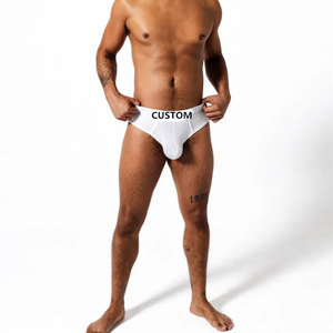 Calzoncillos bóxer blancos con logotipo personalizado PATON, hechos para el hombre seguro de sí mismo - Product Image 4