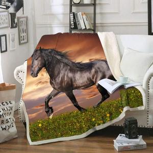 Couverture en flanelle Sunset Horse, couverture de sieste légère et résistante à la décoloration pour lit, canapé, fauteuil, impression personnalisée, vente en gros - Product Image 3