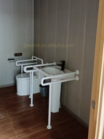 Douche mobile extérieure de luxe en acier, WC et salle de bain portables sur mesure avec design durable et écologique