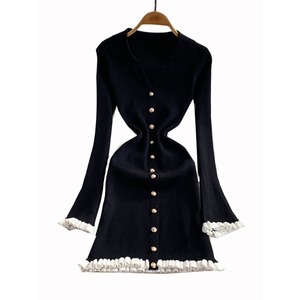 Abito da Donna <span class=keywords><strong>in</strong></span> <span class=keywords><strong>Maglia</strong></span> con Scollo a V e Maniche Svasate, Nuova Collezione Autunno 2026, Elegante e di Classe, Vendita all'Ingrosso - Product Image 5