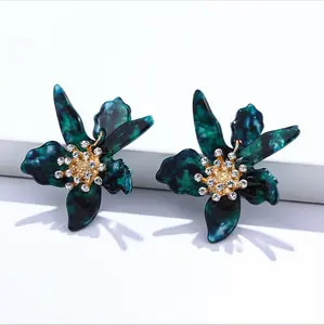 New Geometric Acrylic crystal flower drop Earrings for Women Fashion Statement Resin Dangle Earrings Wedding Jewelry