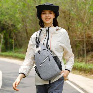 ตัวอย่างฟรี กระเป๋าหนังสะพายข้างสำหรับใส่ไม้เทนนิส ผลิตภัณฑ์ใหม่มาตรฐาน BSCI  รับทำโลโก้  กระเป๋าสะพายข้างสำหรับผู้ชายและผู้หญิง - Product Image 2