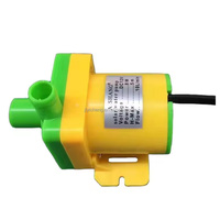 Haute qualité 12V DC ABS matériel pompe à Piston personnalisable OEM refroidisseur d'air pour eau propre basse pression