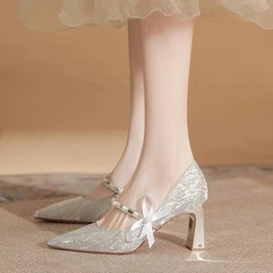 Zapatos de Tacón Alto Franceses para Mujer, Tacón Grueso Cómodo para Bodas de Verano, Novedad 2025, Punta en Pico, Plateado Champán - Product Image 2