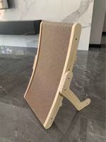 Grattoir pour chat en bois écologique avec design ondulé