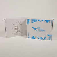 Boîtes postales en carton de couleur avec logo personnalisé Emballage postal Boîtes en carton ondulé pliantes pour expédition de vêtements