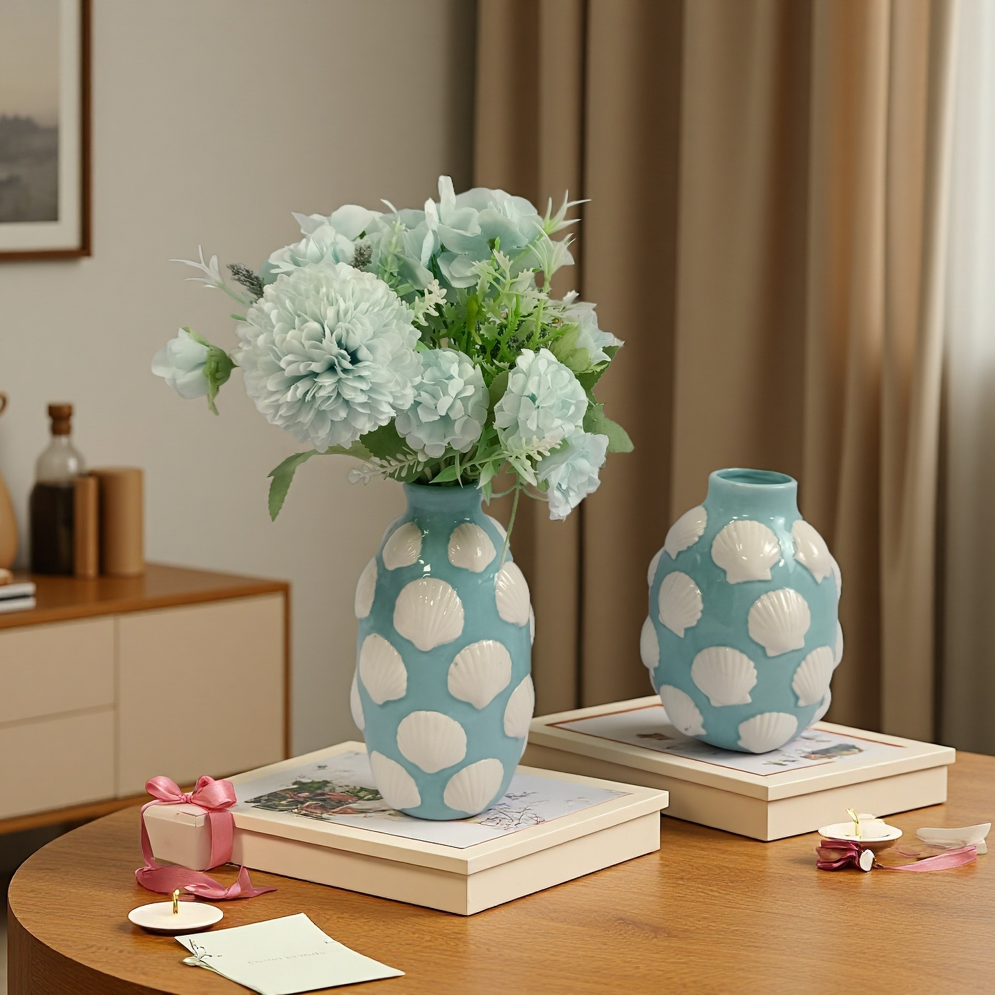 GlamPaw Seashell Embossed Ceramic Vase