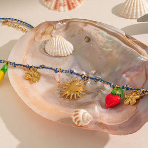 Collier en verre soufflé à la main avec coquillages naturels pour femme, en acier inoxydable plaqué or 18 carats PVD, style vacances océaniques, pour le quotidien et les voyages d'été - Product Image 5