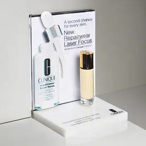 Design personalizzato trucco cosmetico acrilico espositore per profumo espositore in acrilico per la mostra