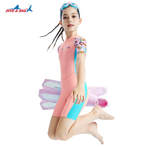 Costume da Bagno Intero per Bambine <span class=keywords><strong>DIVE</strong></span>&SAIL Ultra Elasticizzato ad Asciugatura Rapida UPF50+ Antivento per Sport Acquatici e Spiaggia - Product Image 6