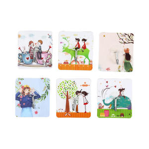 Ganchos de cocina sin taladro, ganchos para colgar ropa fuertes y sin dejar rastro con diseños, transparentes, disponibles al por mayor. - Product Image 2