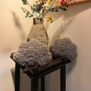 Divertido Peluche de Nube Pequeña con Pelo Rizado, Muñeco de Nube Triste, Figura de Peluche para Regalos de Festivales y Decoración del Hogar - Product Image 4