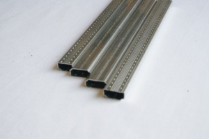 Barre d'espacement en aluminium pour bâtiments écoénergétiques - Product Image 2