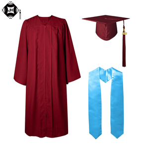 Juego de toga y gorro de graduación universitario negro mate personalizado para la ceremonia de graduación de escuela secundaria y soltero - Product Image 4