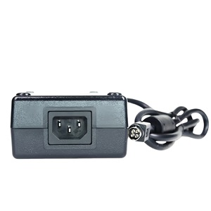 Chargeur de batterie Mean Well GC120A12-R7B 13.8V 7.5A 102W pour usage industriel - Product Image 5