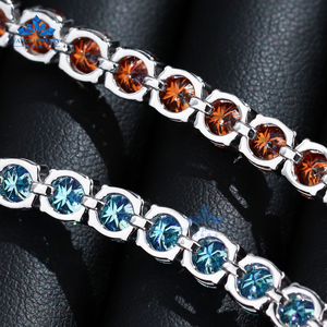 Pulseira Clássica de Quatro Garras em Cores Vermelha e Azul para Homens e Mulheres, Bracelete de Prata 925 com Moissanite, Pulseira Tennis de Correntes Finas - Product Image 3