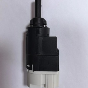 Interruptor de luz de freno 253206170R para Renault Lada, pieza de repuesto para automóvil - Product Image 4
