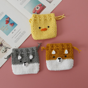Bolsa con cordón tejida a mano con estampado de animales de dibujos animados, monedero de lana tejido a crochet con diseño de cachorro, producto terminado en miniatura. - Product Image 1