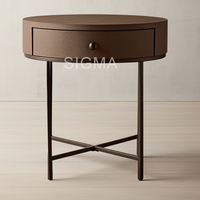 Ensemble de lit en bois de chêne massif de taille double naturel Caractéristique de massage intérieur élégante avec lit Queen Soft Sculptée à la main Solution de rangement pour la maison