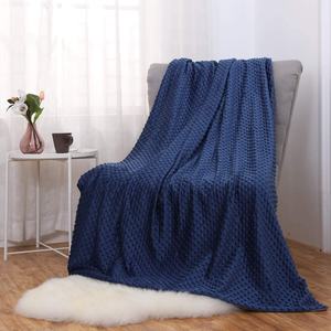 Couverture lestée personnalisée en perles de verre pour enfants et adultes avec housse de <span class=keywords><strong>couette</strong></span> en tissu minky à pois super doux - Product Image 5