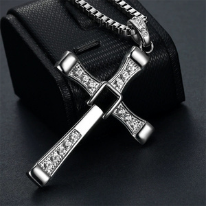 Venta caliente Fast and Furious 8 Collar de hombre dominante Toledo Mismo estilo Collar con colgante de Cruz para hombre - Product Image 6