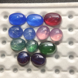 พลอยแซฟไฟร์รูปดาวทรงรีแบนใส พลอยคอรันดัมสังเคราะห์ สีขาว ชมพู ฟ้า เขียว รูบี้ สีรุ้ง พลอยแซฟไฟร์สีรุ้ง - Product Image 4