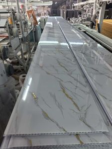 Pannello in PVC Effetto Marmo Bianco Cinese Impermeabile <span class=keywords><strong>a</strong></span> Prezzo Conveniente per Decorazione di Soffitti e Pareti - Product Image 5
