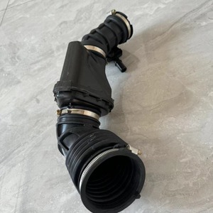 ท่อยางดูดอากาศเชฟโรเลต อีควินอกซ์พร้อมแคลมป์สำหรับเปลี่ยนซ่อม - Product Image 1