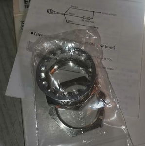 KEYENCE ED-130U เซ็นเซอร์ตรวจจับโลหะแบบอิสระ รุ่น ED ซีรีส์ ตัวเซ็นเซอร์แบบไม่มีการป้องกัน M30 NPN ED 130U - Product Image 2