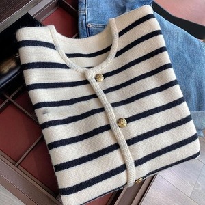 Cardigan pour femmes, col rond, à simple boutonnage, en tricot - Product Image 6