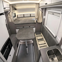 Camper de pick-up tout-terrain à panneaux sandwich rigides Cabover pour aventure de camping 4x4 pleine grandeur