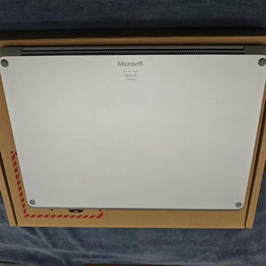 Ordinateur portable d'occasion à écran tactile 2K de 13,5 pouces, processeur Intel Core i5 de 8e génération, idéal pour les professionnels, compatible Microsoft Surface Laptop 2 - Vente Flash - Product Image 5