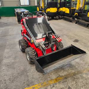 Mini-chargeuse sur pneus HKL380, petite chargeuse sur pneus, mini-chargeuse sur pneus pour travaux de jardinage, camionnage, machinerie de construction chinoise - Product Image 6