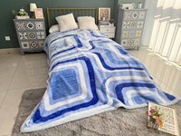 Couverture Raschel de style coréen en vison uni, 100% polyester, technique tissée, légère, chaude, de haute qualité, 4 kg